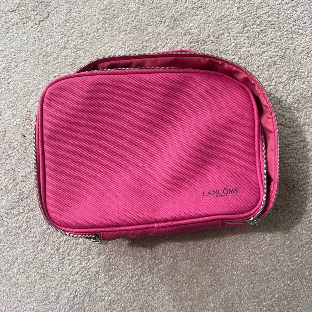 Lancôme Vibrant Pink Makeup Organizer